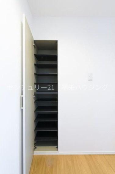 東大阪市森河内西２丁目のアパート