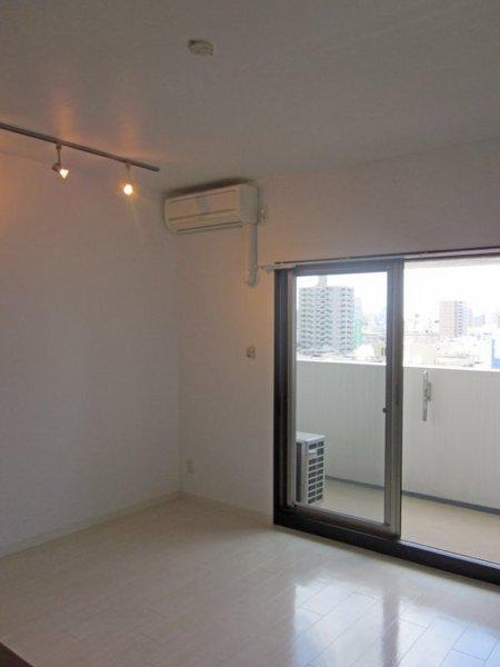 大阪市鶴見区鶴見４丁目のマンション