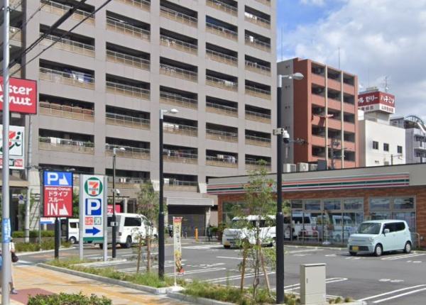 大阪市鶴見区鶴見３丁目のアパート(セブンイレブン大阪今福鶴見店)
