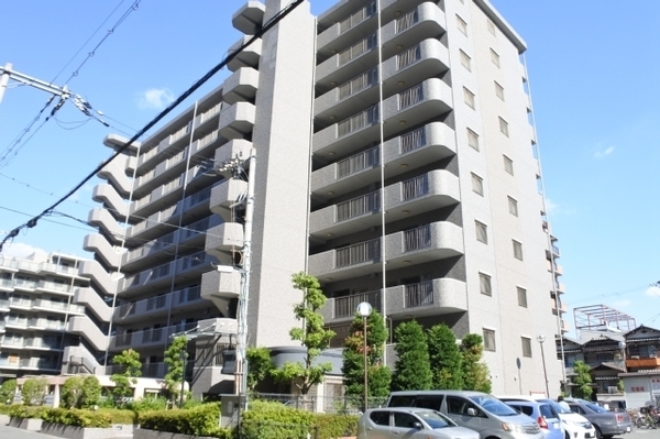 大阪市鶴見区鶴見３丁目のマンション