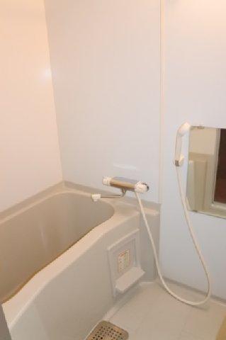 大阪市鶴見区茨田大宮３丁目のアパート