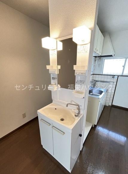 大阪市鶴見区放出東１丁目のマンション