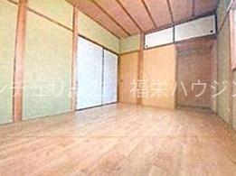 ガレージ付・ペット可の戸建て貸家です♪