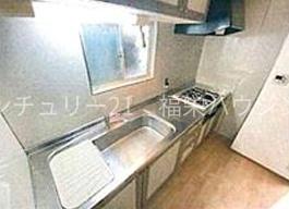 ガレージ付・ペット可の戸建て貸家です♪