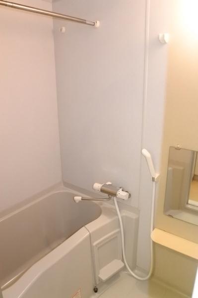 大阪市鶴見区諸口6丁目のマンション(バス)