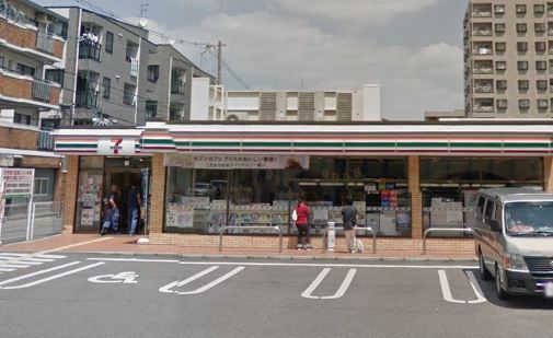 大阪市鶴見区放出東3丁目のアパート(セブンイレブン大阪今津南1丁目店)