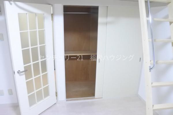 大阪市鶴見区放出東3丁目のアパート(収納)