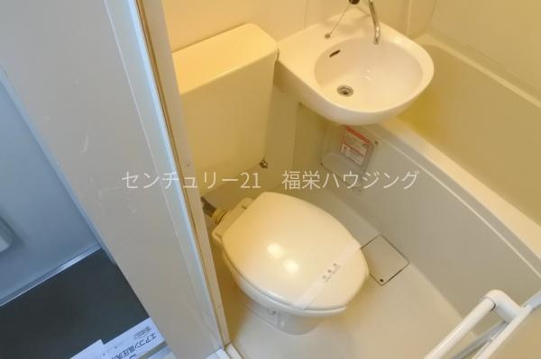 大阪市鶴見区放出東3丁目のアパート(トイレ)