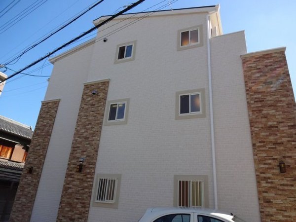 大阪市鶴見区鶴見３丁目のアパート