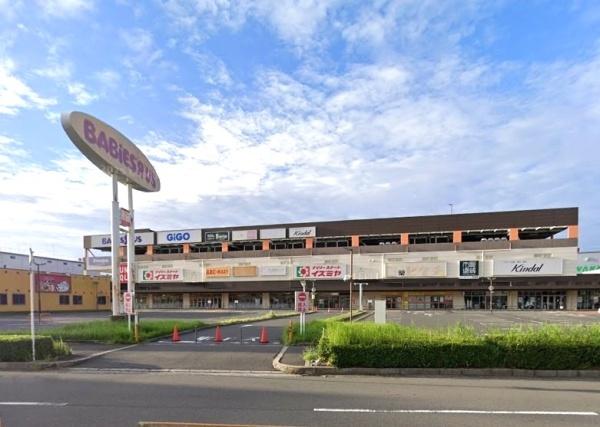 東大阪市稲田上町２丁目のマンション(デイリーカナートイズミヤ稲田新町店)