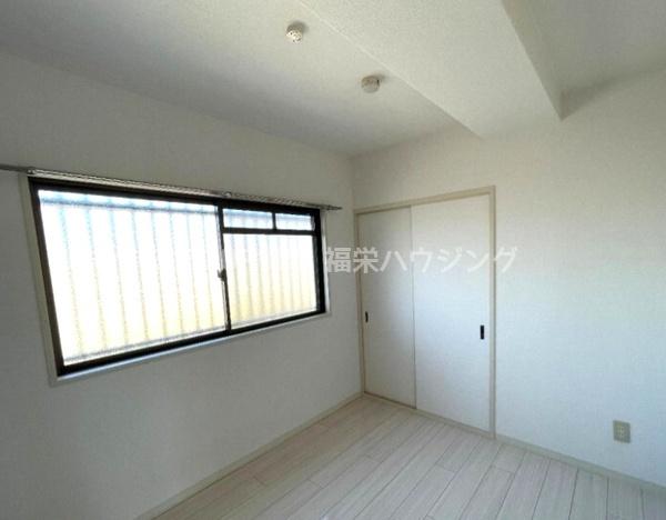 東大阪市稲田上町２丁目のマンション