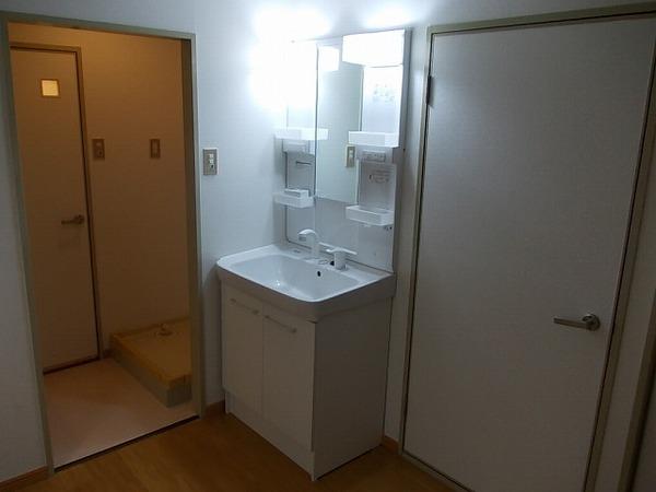 大阪市鶴見区浜３丁目のアパート