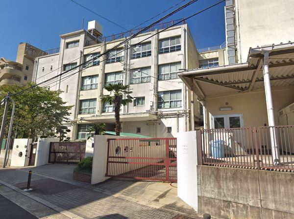 大阪市城東区放出西２丁目のマンション(大阪市立放出小学校)