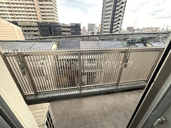 大阪市鶴見区放出東３丁目のマンション