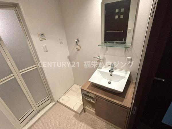 大阪市鶴見区放出東３丁目のマンション
