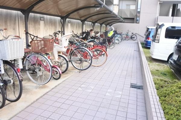 大阪市鶴見区鶴見４丁目のマンション