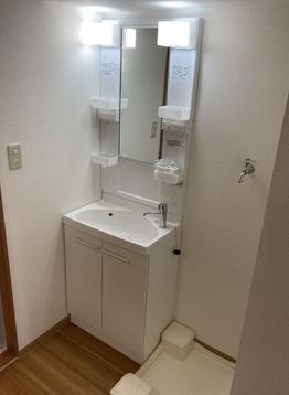 通勤や買い物に便利な立地のリノベ１Ｋです♪