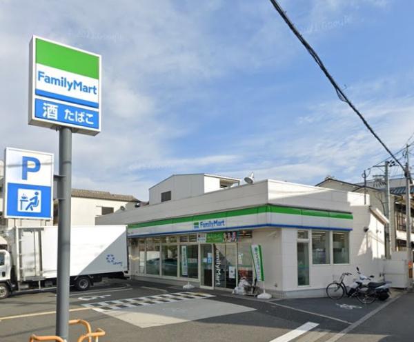 大阪市鶴見区鶴見１丁目のマンション(ファミリーマート鶴見二丁目店)