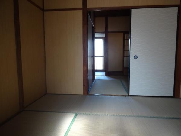 大阪市鶴見区横堤２丁目のテラスハウス
