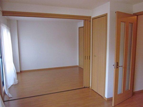 設備充実２ＤＫのお部屋です【ヴィオレ山水】