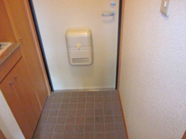 設備充実２ＤＫのお部屋です【ヴィオレ山水】