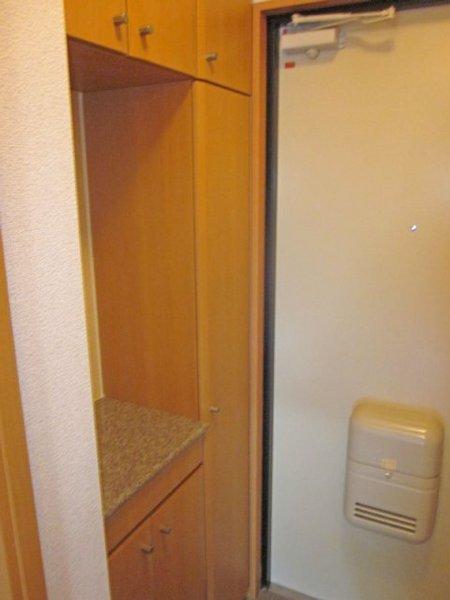 設備充実２ＤＫのお部屋です【ヴィオレ山水】