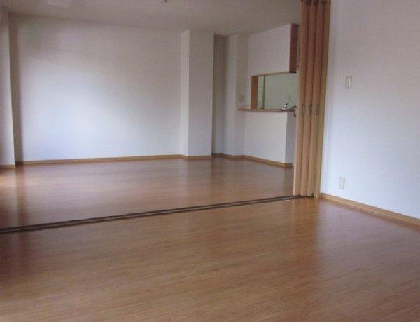 ヴィオレ山水(寝室)