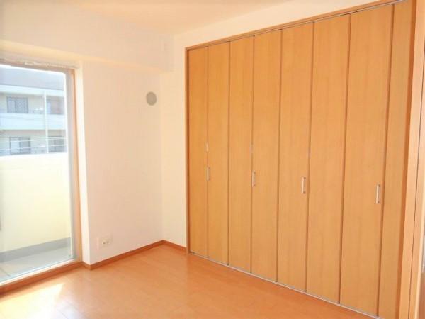 大阪市鶴見区放出東２丁目のマンション