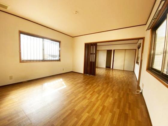 熊野町５丁目貸家
