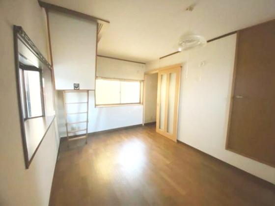 石井町４丁目貸戸建