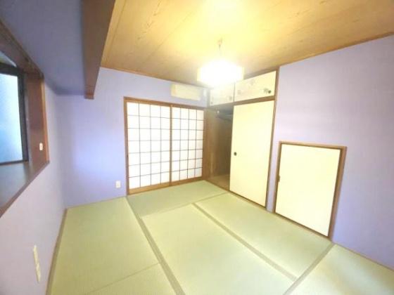 石井町４丁目貸戸建