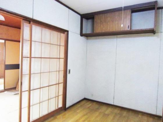 魚住住宅
