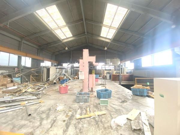 味泥町貸工場