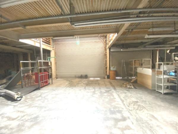 味泥町貸工場
