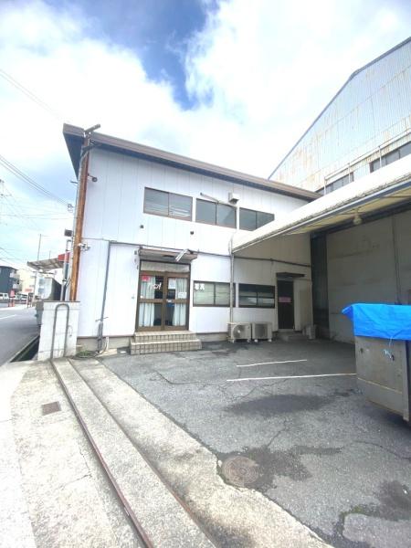 味泥町貸工場