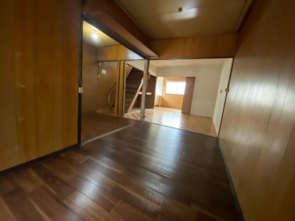 湊川町９丁目貸戸建