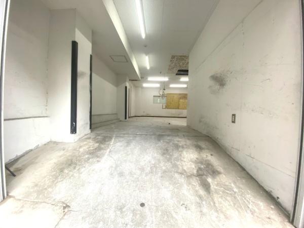 シャルマンビル