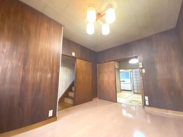 雪御所町貸テラスハウス