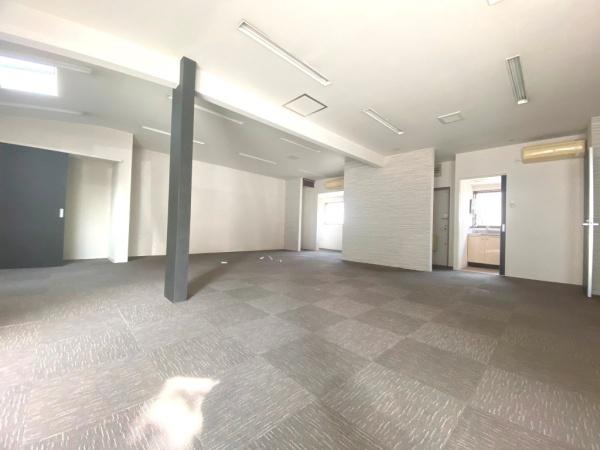 東山町2丁目貸店舗