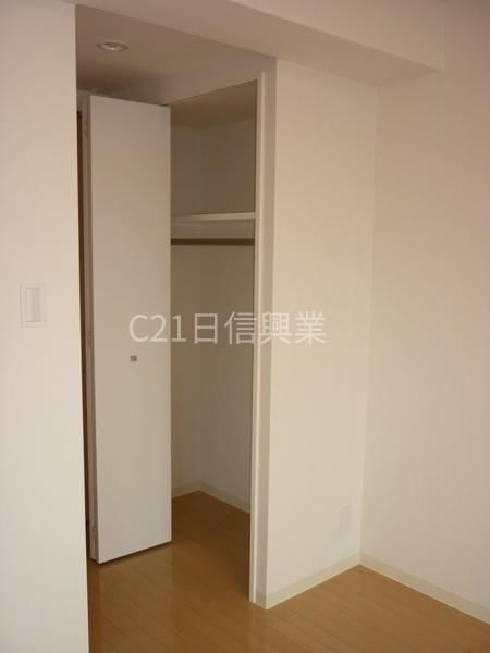 新宿区原町３丁目のマンション
