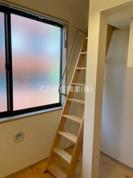 アーバンプレイス市ヶ谷加賀町　ロフト付