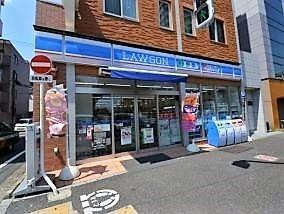 新宿区南榎町のマンション(ローソン市谷仲之町店)