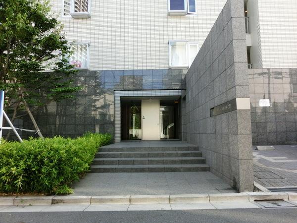 新宿区市谷仲之町のマンション