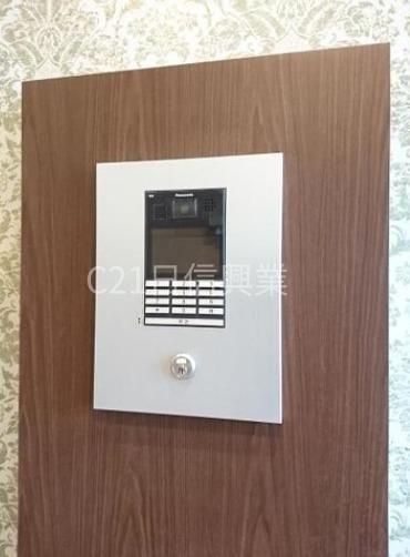 新宿区市谷薬王寺町のマンション