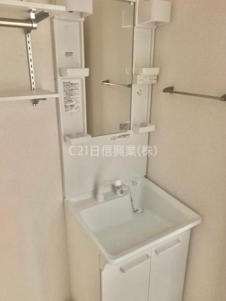 新宿区市谷加賀町２丁目のアパート