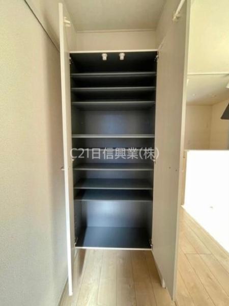 新宿区市谷加賀町２丁目のアパート