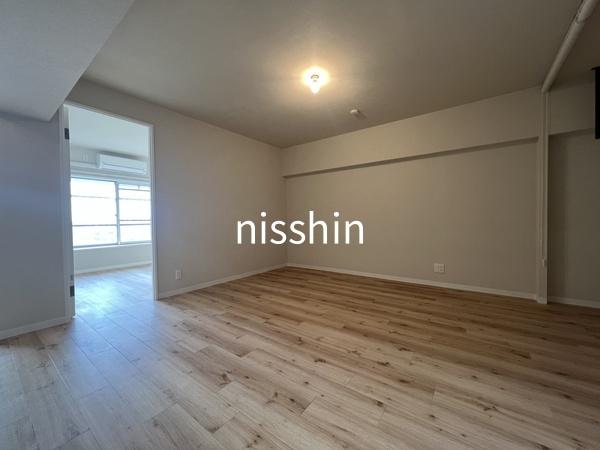烏山南住宅1号棟