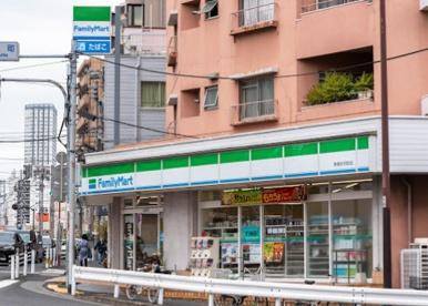 新宿区弁天町のマンション(ファミリーマート新宿弁天町店)