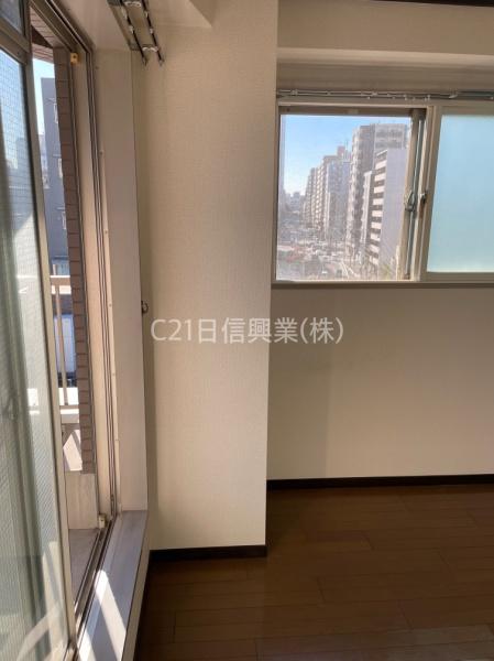 新宿区弁天町のマンション