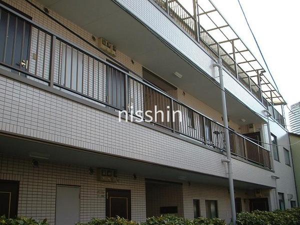 新宿区市谷柳町のマンション